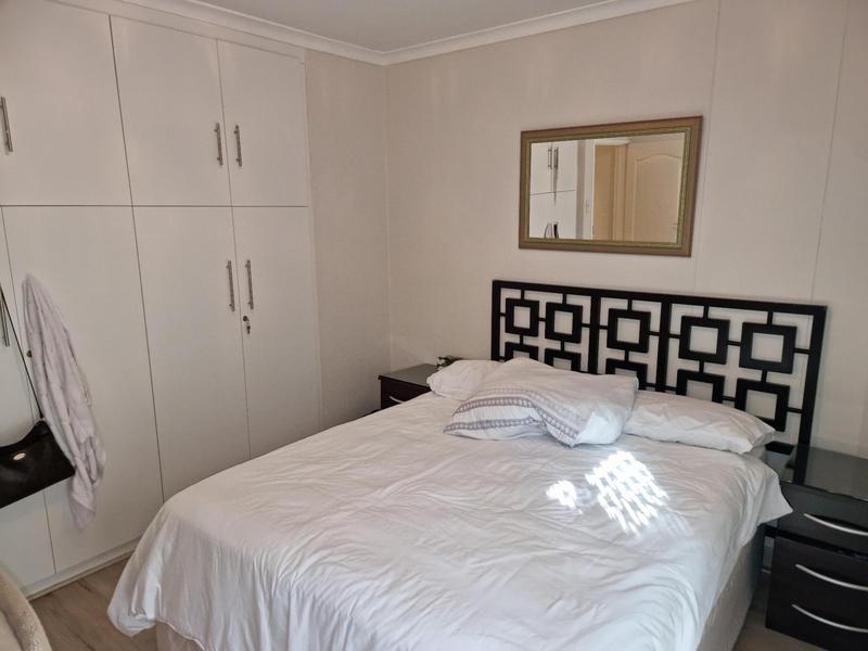 2 Bedroom Property for Sale in Rondebosch Western Cape